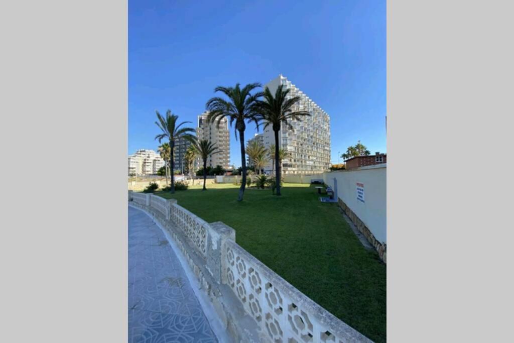 Tu Hogar En Calpe A 30 Metros De La Playa!!! Apartment Bagian luar foto